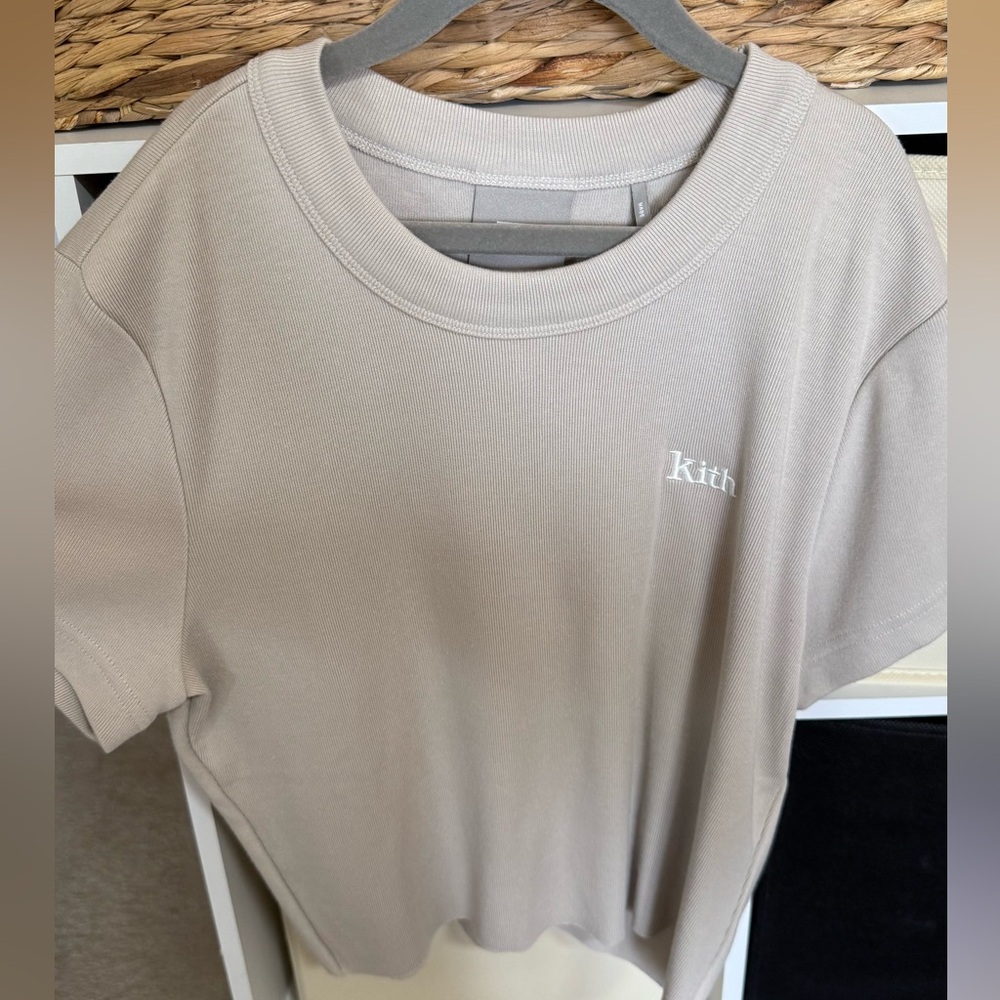 Kith women’s crop top